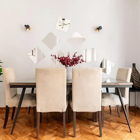 3bdr Ideal Athenian Appartamento *